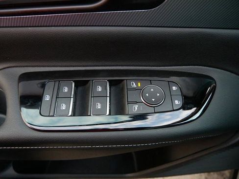 Certified 2025 Nissan Murano SL image 15