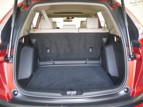 Certified 2019 Honda CR-V Touring image 10