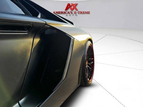 Used 2017 Lamborghini Aventador LP 750-4 Superveloce image 16