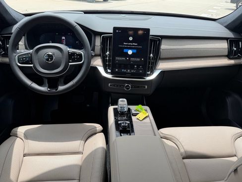 New 2026 Volvo XC90 B6 Ultra w/ Lounge Package AWD/4WD image 11