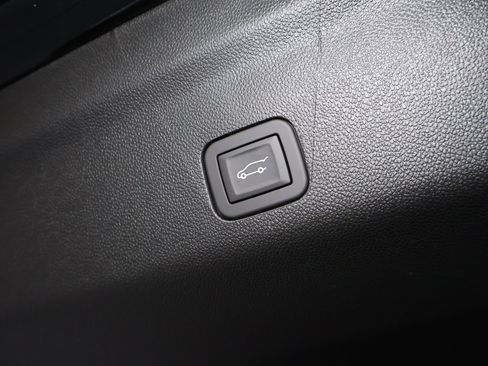 New 2026 Chevrolet Tahoe LT w/ Comfort Package AWD/4WD image 26
