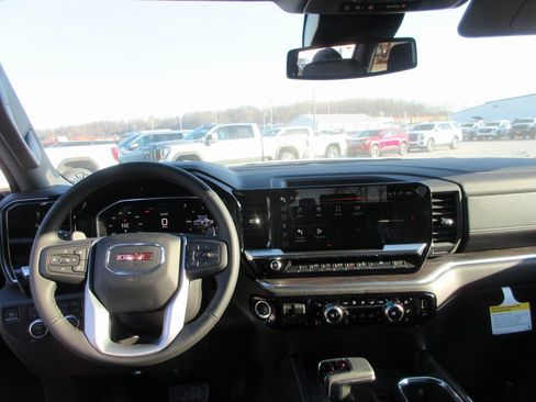 New 2026 GMC Sierra 1500 SLT w/ SLT Premium Package image 15