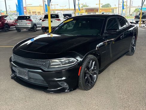 Used 2020 Dodge Charger R/T w/ Blacktop Package RWD image 3