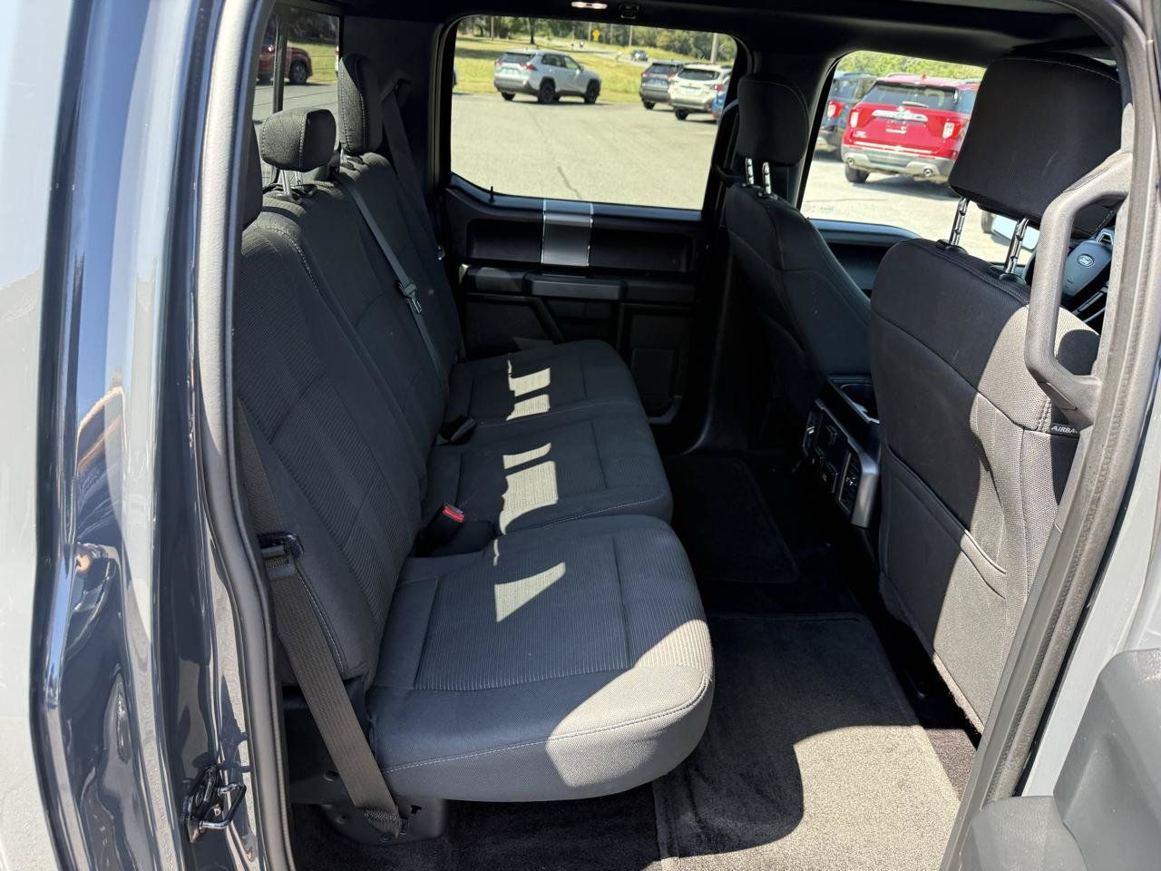 Used 2017 Ford F150 XLT w/ Equipment Group 302A Luxury AWD/4WD image 17