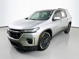 Used 2023 Chevrolet Traverse RS FWD video 3