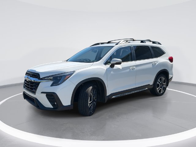 Used 2023 Subaru Ascent Limited AWD/4WD image 1