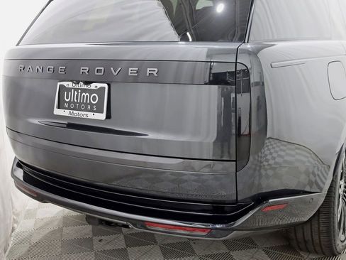 Used 2024 Land Rover Range Rover SE AWD/4WD image 13