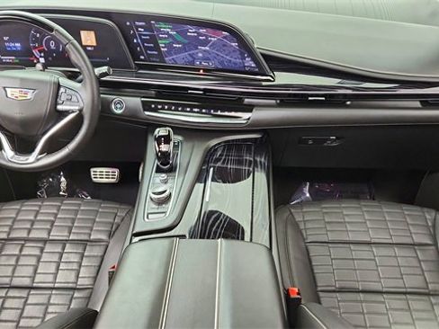 Used 2023 Cadillac Escalade V image 20