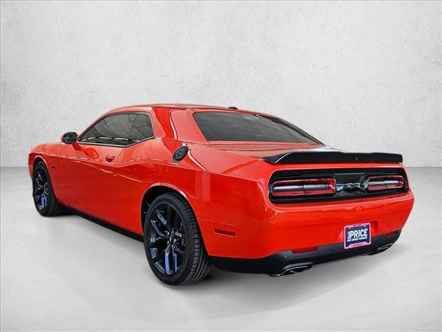 Used 2023 Dodge Challenger R/T w/ Blacktop Package RWD image 7