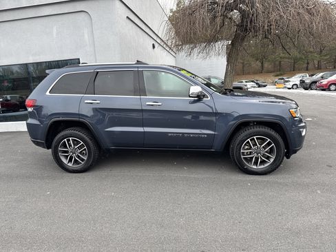 Used 2021 Jeep Grand Cherokee Limited image 2