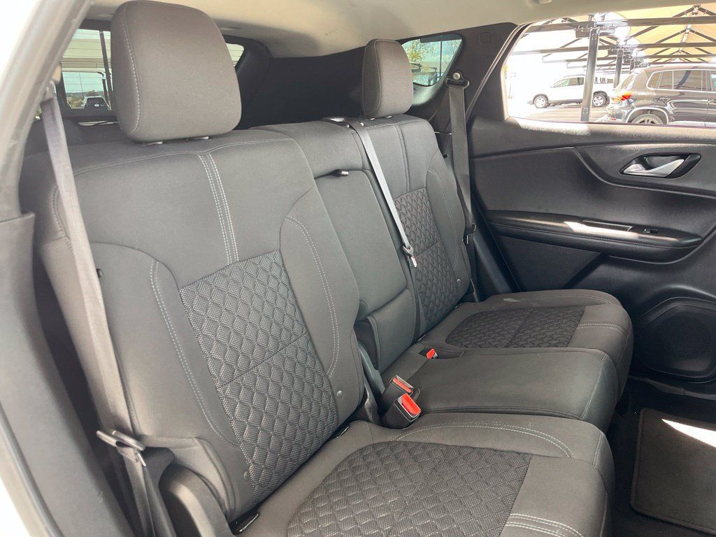 Used 2021 Chevrolet Blazer LT FWD image 27