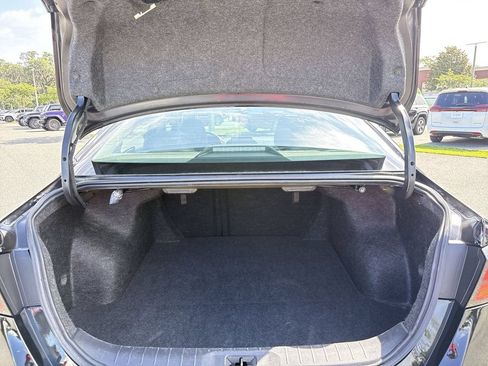 Used 2024 Nissan Altima 2.5 SV FWD image 29