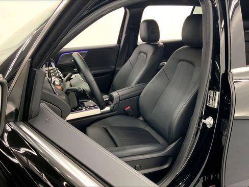 Certified 2021 Mercedes-Benz GLB 250 image 21