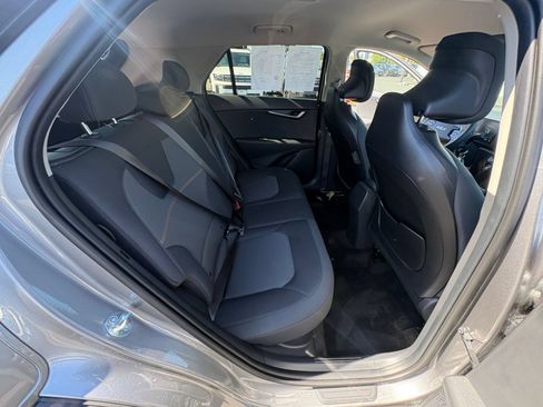 Used 2026 Kia Niro LX FWD image 23