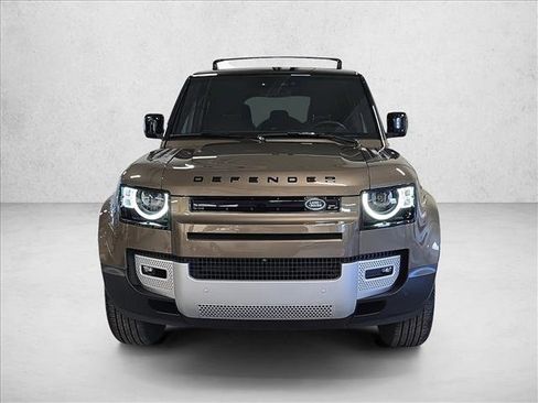 Certified 2024 Land Rover Defender 110 S image 2