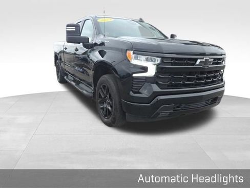 Used 2023 Chevrolet Silverado 1500 RST w/ Max Trailering Package AWD/4WD image 5