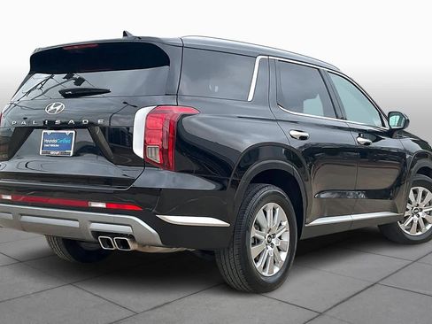 Used 2024 Hyundai Palisade SEL FWD image 11
