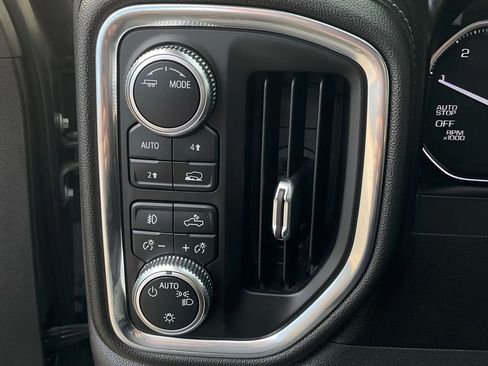 Used 2021 GMC Sierra 1500 Elevation image 33