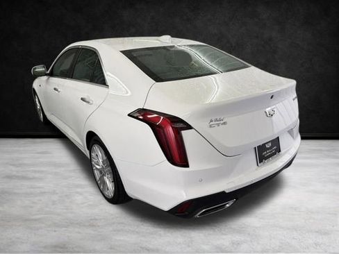 Used 2026 Cadillac CT4 Premium Luxury RWD image 5