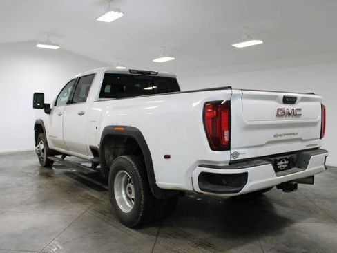 Used 2023 GMC Sierra 3500 Denali w/ Denali Ultimate Package image 7