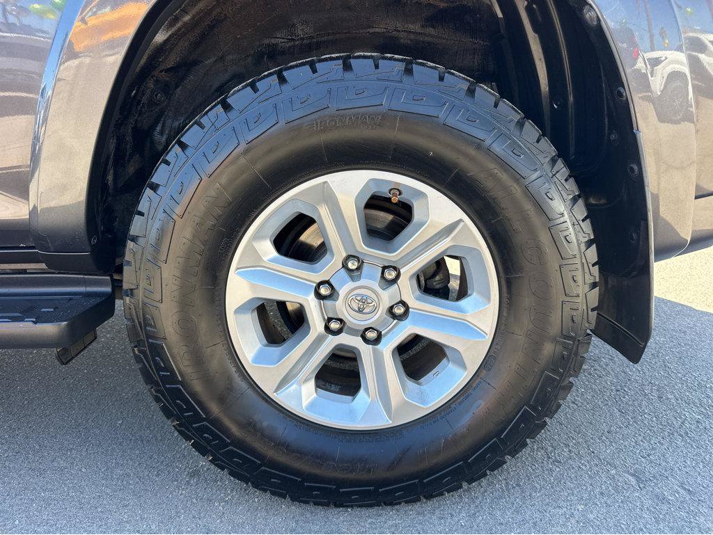 Used 2019 Toyota 4Runner SR5 Premium AWD/4WD image 14