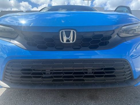 Used 2024 Honda Civic Sport image 8