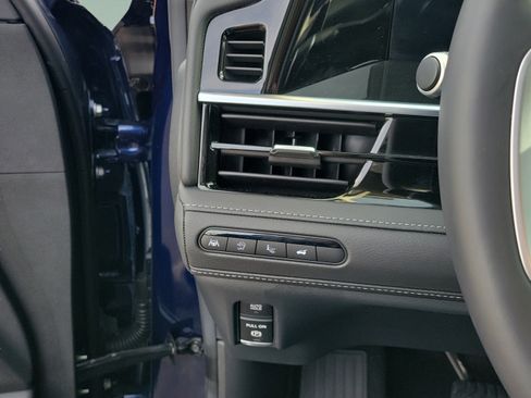 Used 2025 INFINITI QX80 Luxe RWD image 13