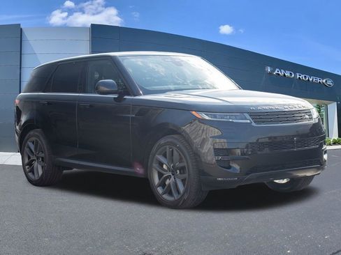 New 2026 Land Rover Range Rover Sport SE image 3