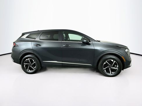 Used 2023 Kia Sportage LX AWD/4WD image 10