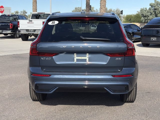 Used 2026 Volvo XC60 B5 Ultra AWD/4WD image 7