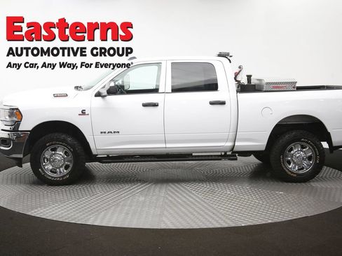 Used 2022 RAM 2500 Tradesman w/ Chrome Appearance Group AWD/4WD image 65