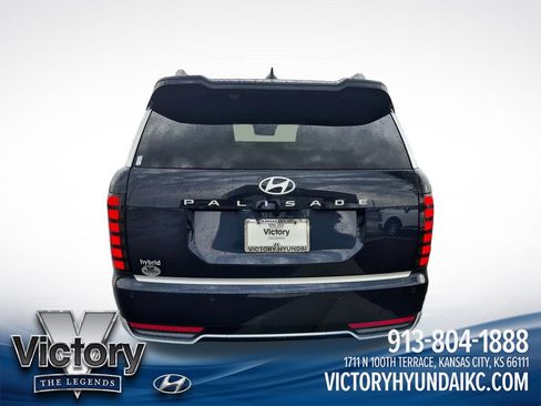 Used 2026 Hyundai Palisade Calligraphy FWD image 4