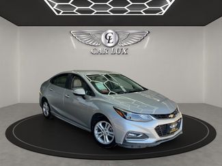 Used 2018 Chevrolet Cruze LT w/ Convenience Package image 1