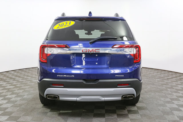 Used 2023 GMC Acadia SLE w/ Driver Convenience Package AWD/4WD image 8