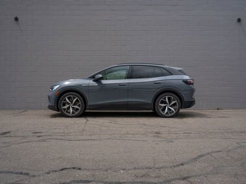 Used 2023 Volkswagen ID.4 Pro S RWD image 2