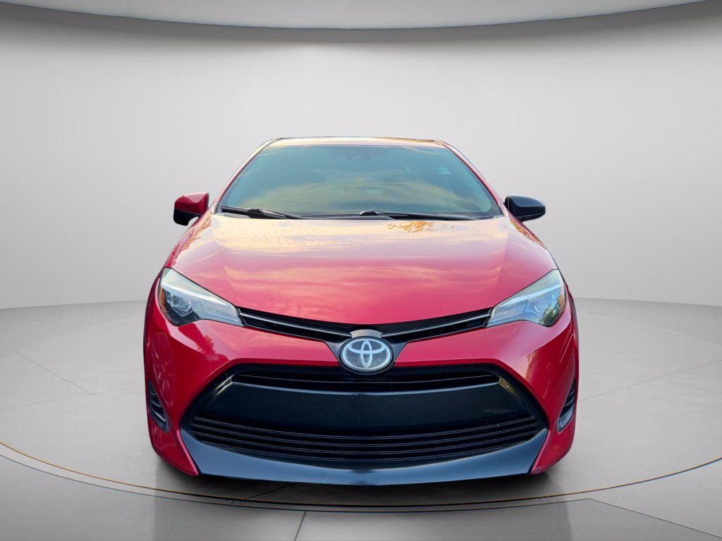 Used 2019 Toyota Corolla LE FWD image 4
