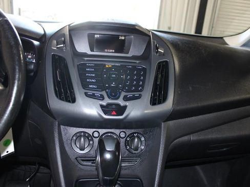 Used 2017 Ford Transit Connect XL image 10