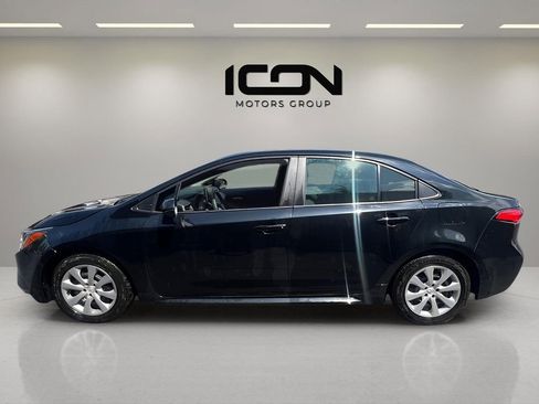Used 2021 Toyota Corolla LE FWD image 4