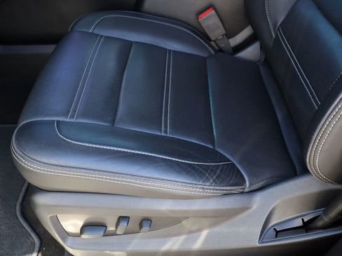 Used 2018 GMC Yukon XL Denali w/ Open Road Package image 21