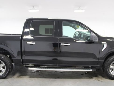 Used 2025 Ford F150 XLT w/ Equipment Group 301A Standard AWD/4WD image 11