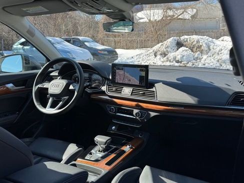Used 2023 Audi Q5 2.0T Premium Plus image 24