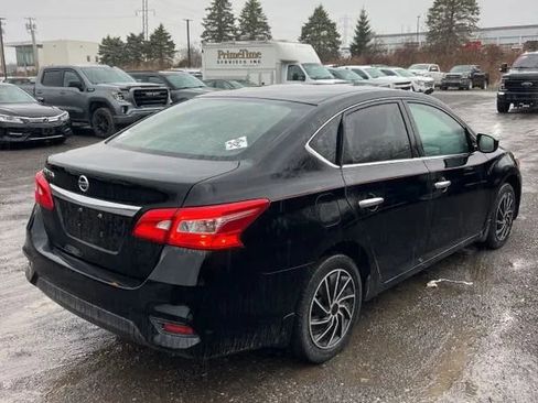 Used 2016 Nissan Sentra S image 2
