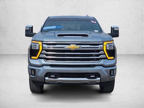 Certified 2024 Chevrolet Silverado 3500 High Country image 2