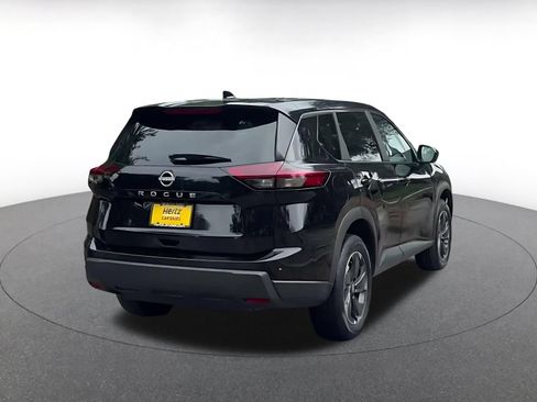 Used 2025 Nissan Rogue SV FWD image 14