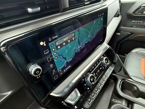 Used 2025 GMC Sierra 1500 AT4 w/ AT4 Preferred Package image 25