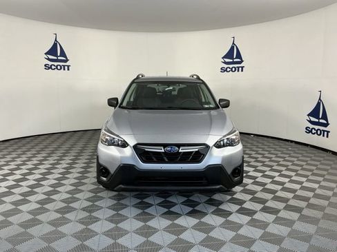 Used 2022 Subaru Crosstrek 2.0i AWD/4WD image 2
