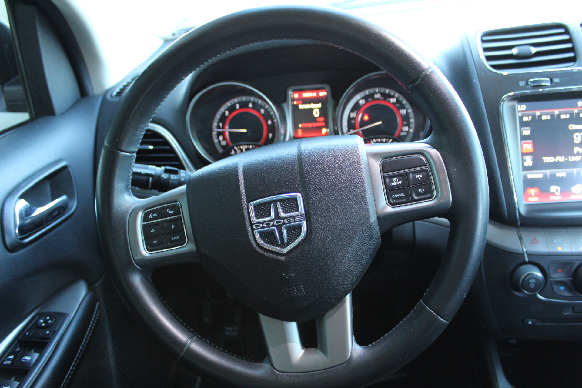Used 2018 Dodge Journey Crossroad AWD/4WD image 18