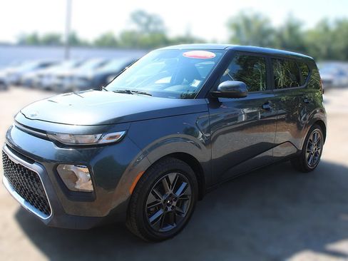 Used 2021 Kia Soul S FWD image 15