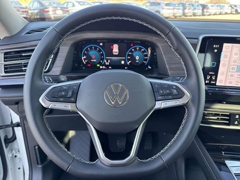 New 2026 Volkswagen Atlas SEL image 18