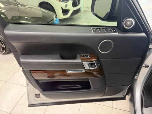 Used 2015 Land Rover Range Rover Supercharged AWD/4WD image 13